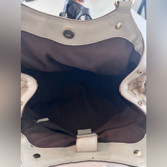 Gucci Tote Bag - Picture 3 of 4